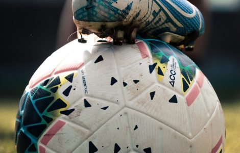 Hearts, Finn Russell, and Believing