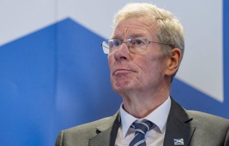 Alba Party Faces Collapse as Leader Kenny MacAskill Blames Fraud for Financial Crisis