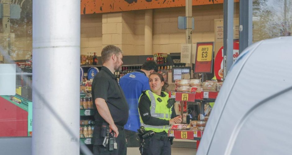 Clydebank Supermarket Targeted in Early Morning Break-in